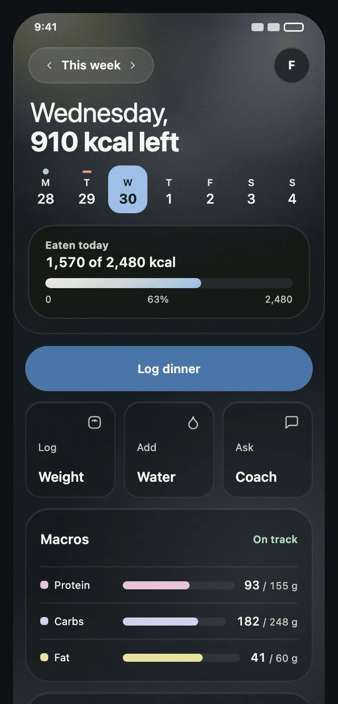 The Health screen: 910 kcal left today, with a macro bar